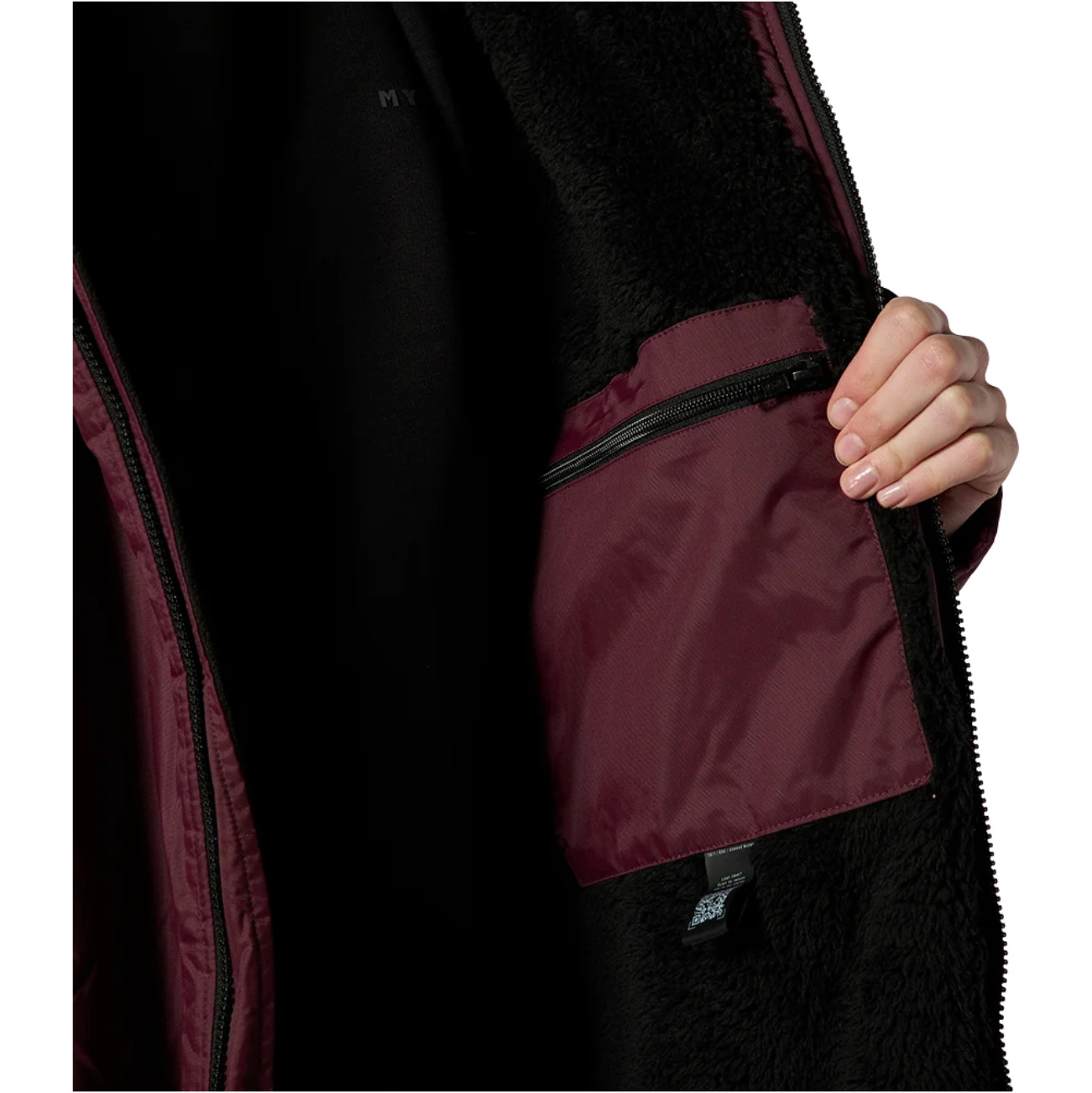 2026 Mystic Poncho Explore 35018.240400 - Oxblood Red